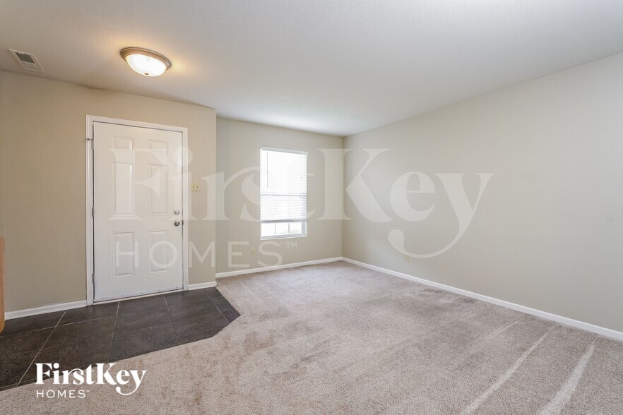 Building Photo - 340 Kendall Dr