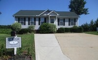 Building Photo - 279 Southaven Ct