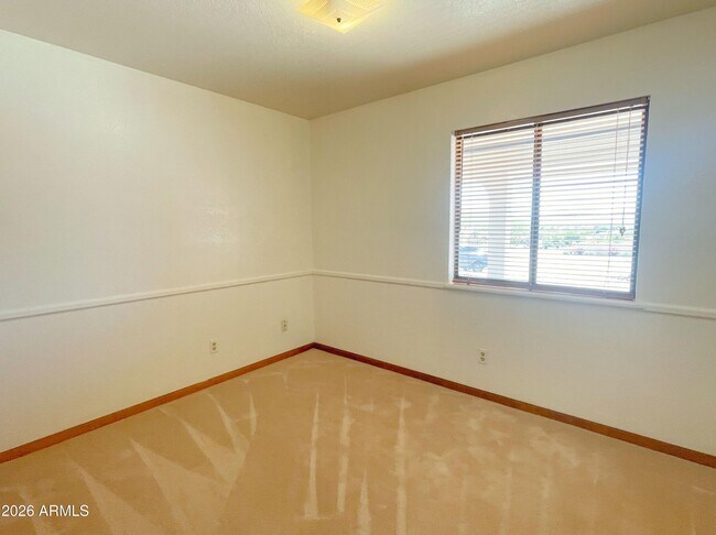 Building Photo - 35424 N 15th Ave