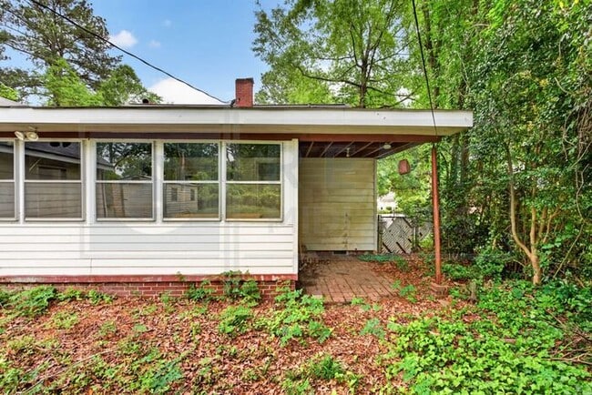 Building Photo - Find Your Home in Cayce