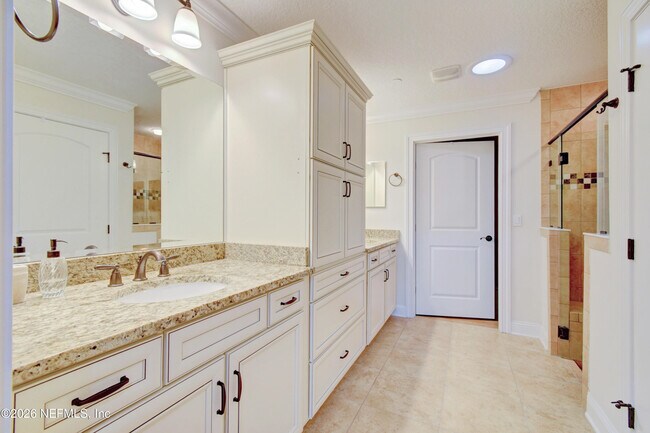 Building Photo - 26 Utina Wy