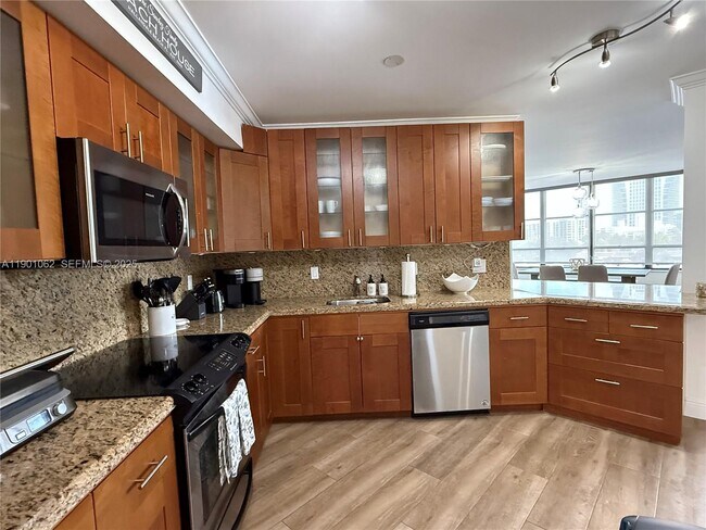 Building Photo - 500 Three Islands Boulevard