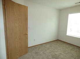 Building Photo - 104 Rice Ln