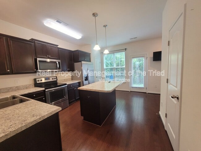 Building Photo - 5328 Farm House Trail