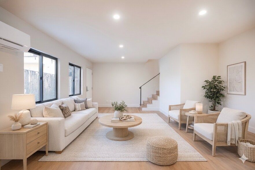 Building Photo - 4541 1/2 Melbourne Ave