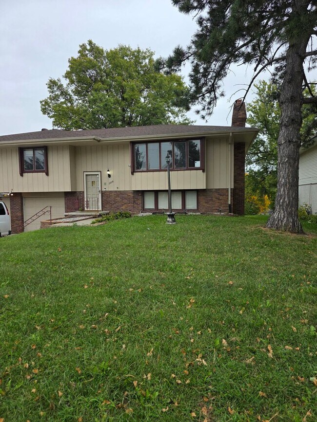 Primary Photo - Spacious Four Bedroom Home!