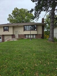 Building Photo - Spacious Four Bedroom Home!