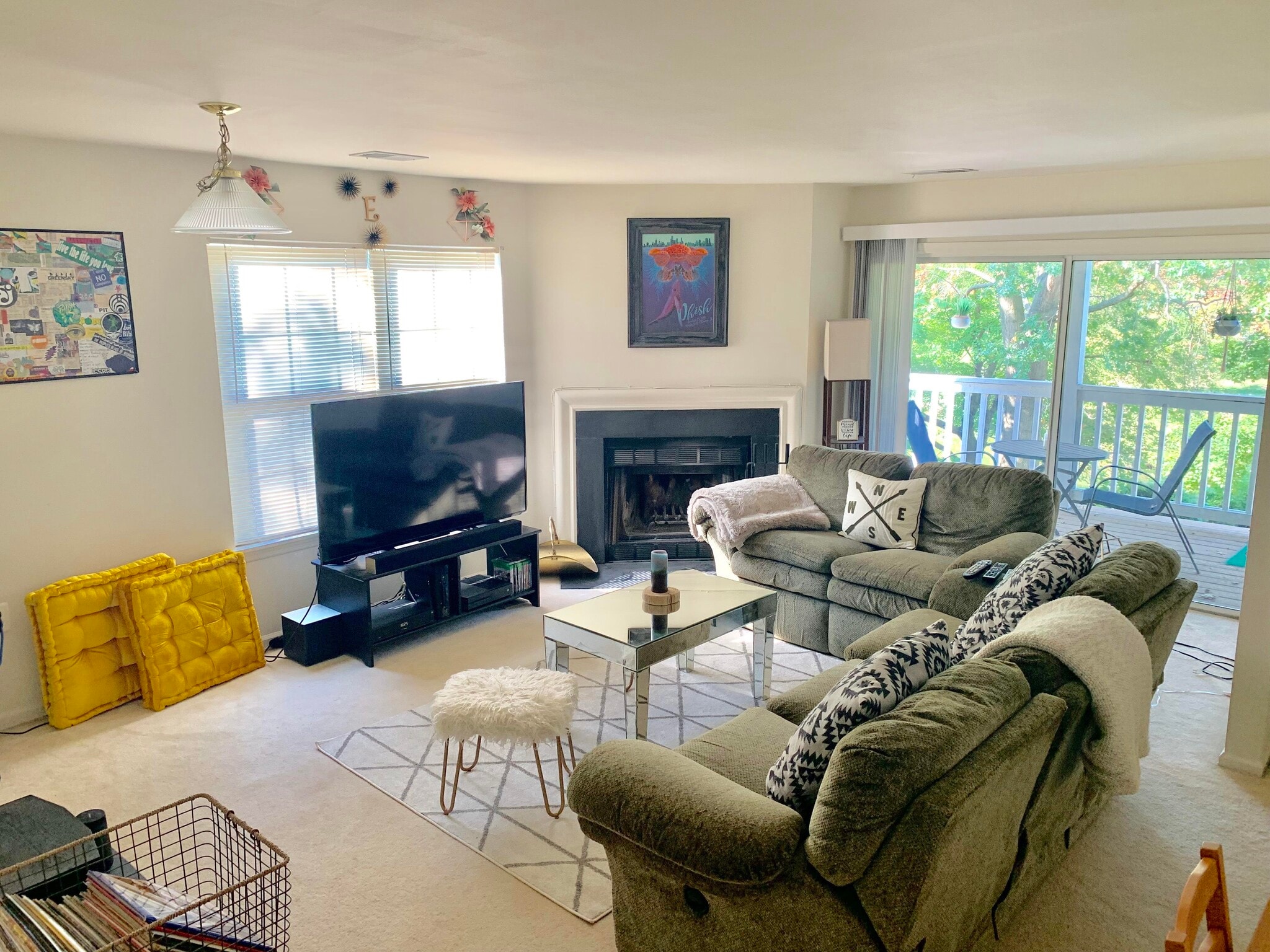 Living Room - 2920 Yarling Ct