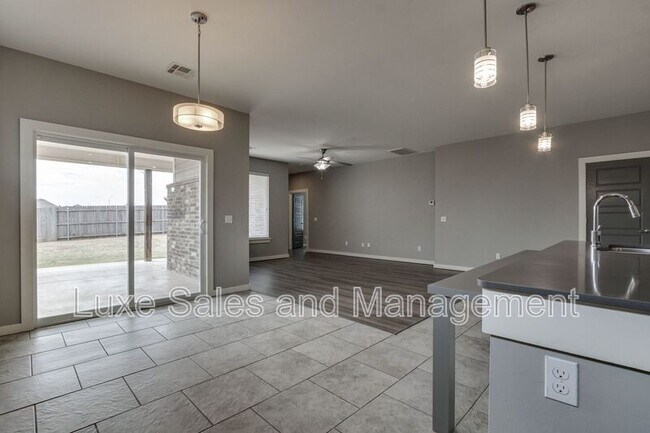 Building Photo - 9428 NW 91st St