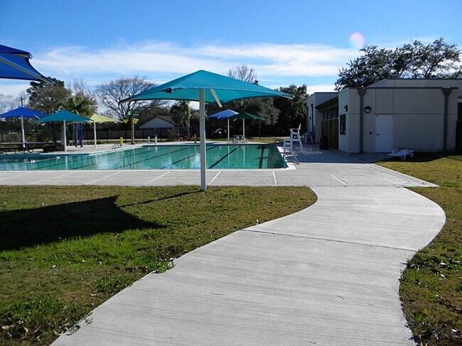 Building Photo - 307 Whitecap Dr