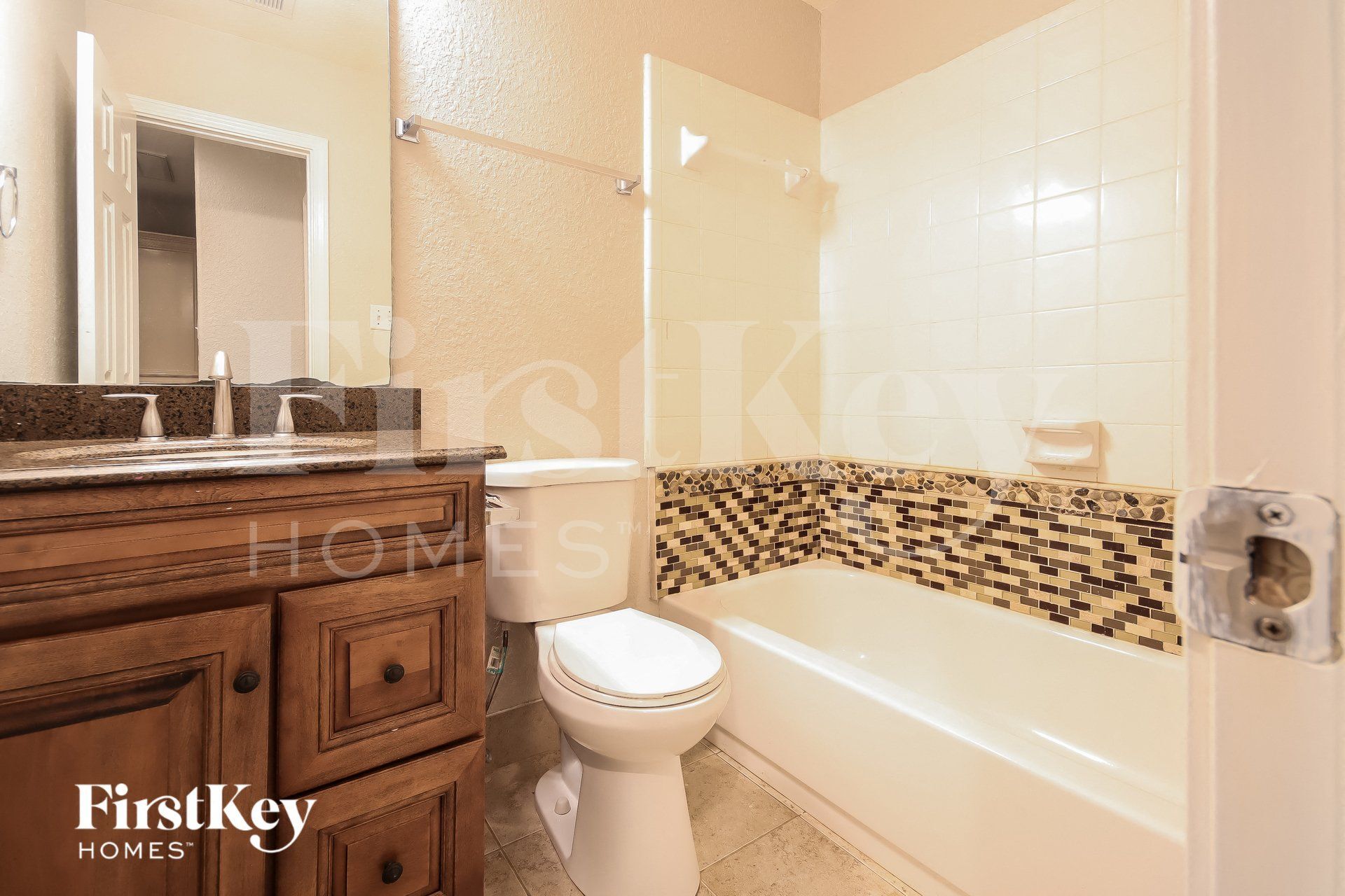 Building Photo - 3527 Bayou Forest Dr