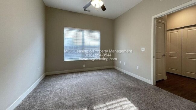 Building Photo - Hot Deal Alert! Move In May and Save!