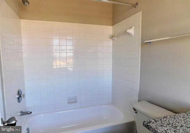 Building Photo - 5797 Indian Cedar Ct