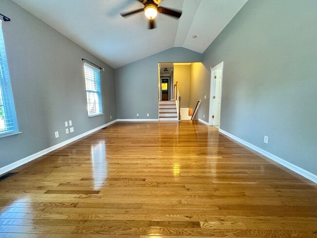 Building Photo - 3 Bedroom, 2.5 Bathroom w/ Bonus Room and 2 Car Garage in McKay's Mill