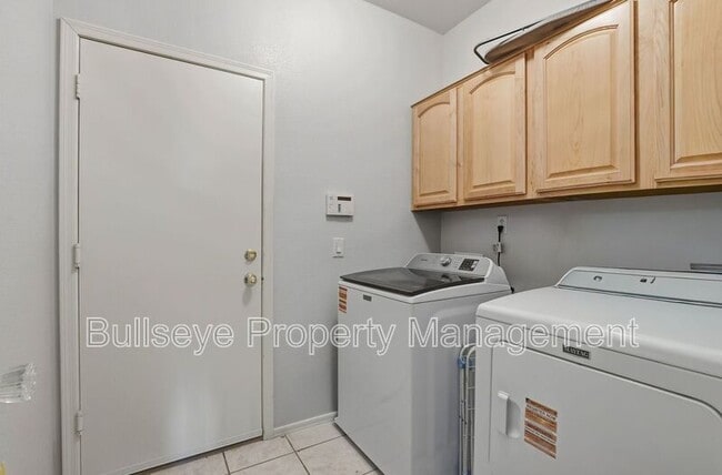 Building Photo - 4321 E Desert Sky Ct