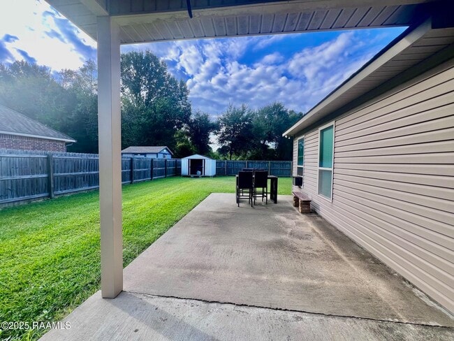 Building Photo - 303 Ouachita Dr