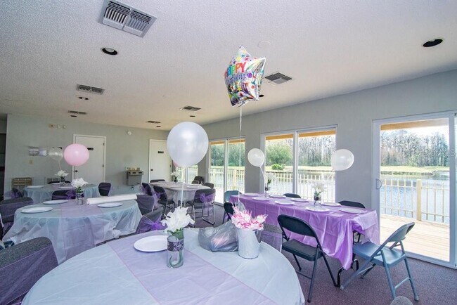 Building Photo - 4744 Fox Hunt Dr