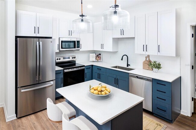 Building Photo - 14370 FL-64