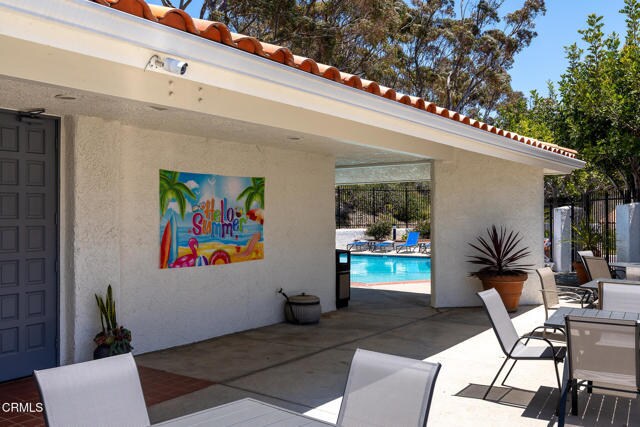 Building Photo - 835 Casmalia Ln