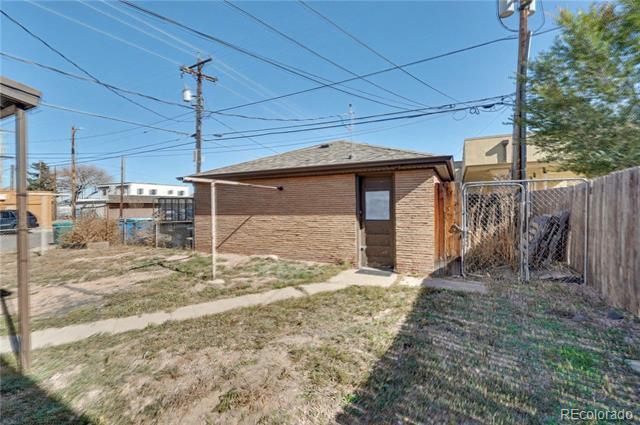 Building Photo - 4300 S Acoma St