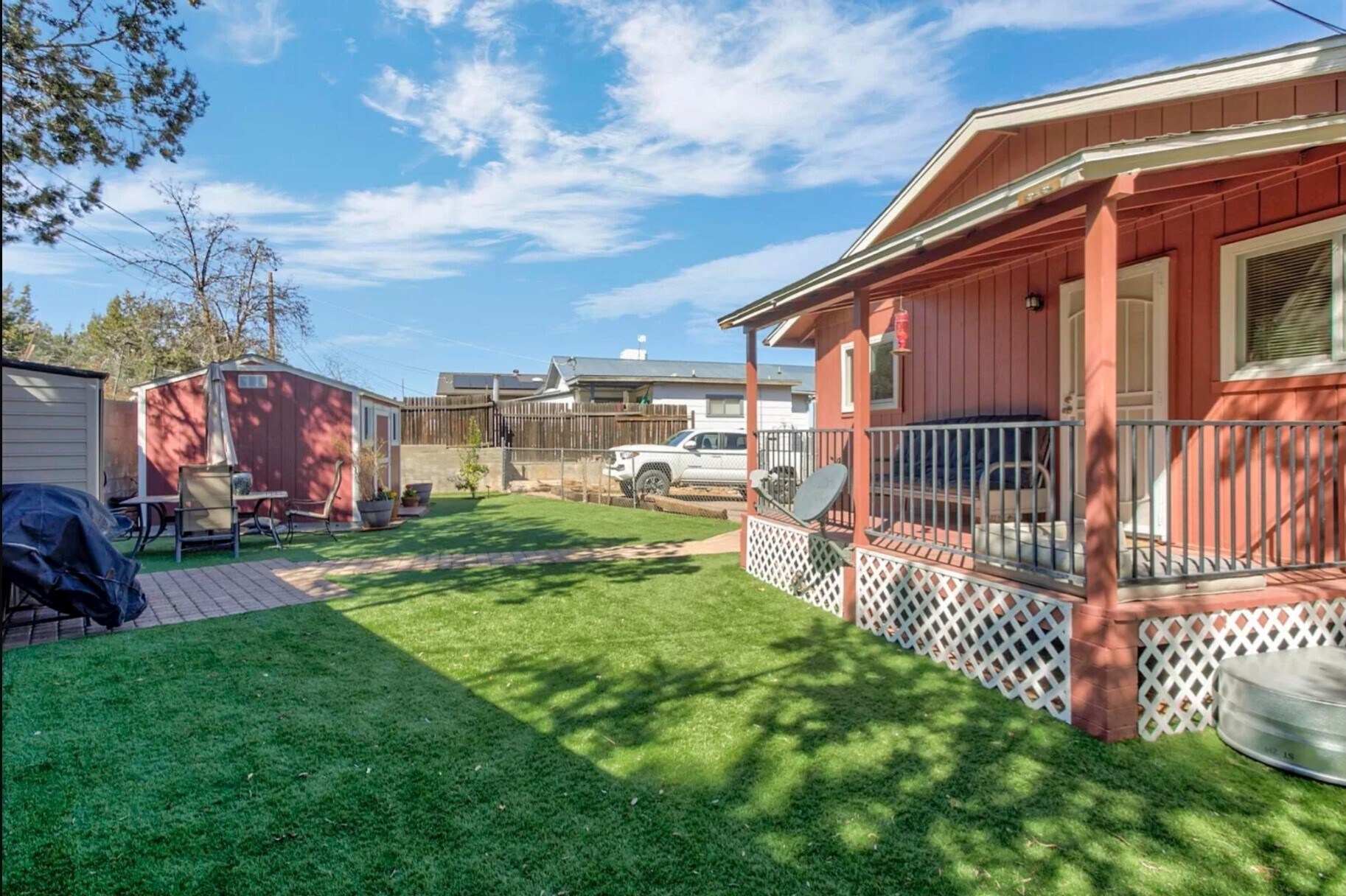 Rear yard and storage shed - 221 E Pine St