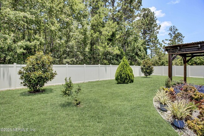 Building Photo - 7070 Sandle Dr
