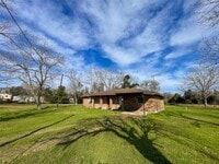 Building Photo - 401 Anderson Rd