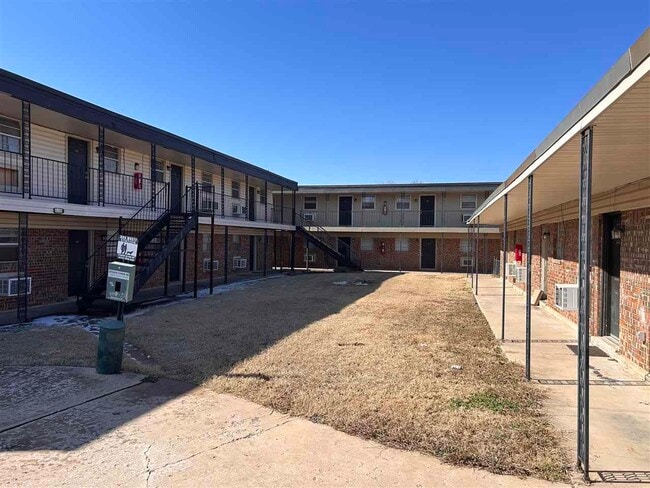 Building Photo - 1314 NW Irwin Ave