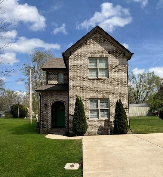 Building Photo - 101 Portland Blvd