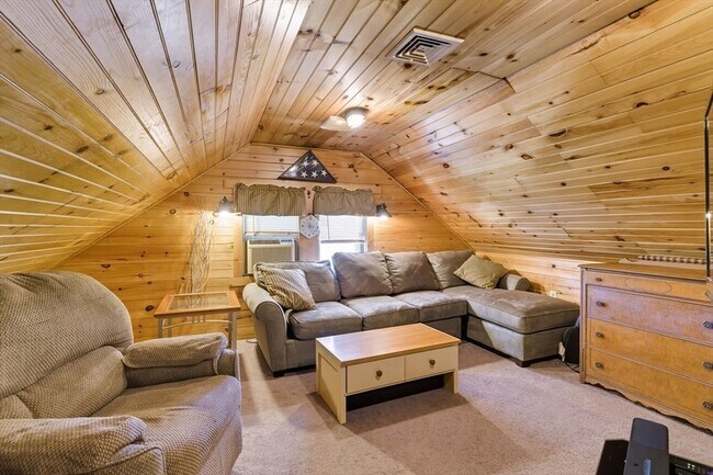 Building Photo - 40 Cottage Park Rd