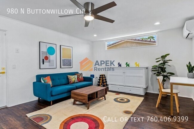 Building Photo - 980 N Buttonwillow Cir