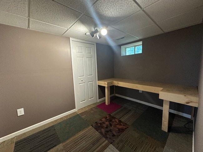Building Photo - 3 bedroom home - Velva, ND