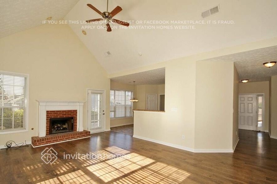 Building Photo - 3170 Goldmist Dr
