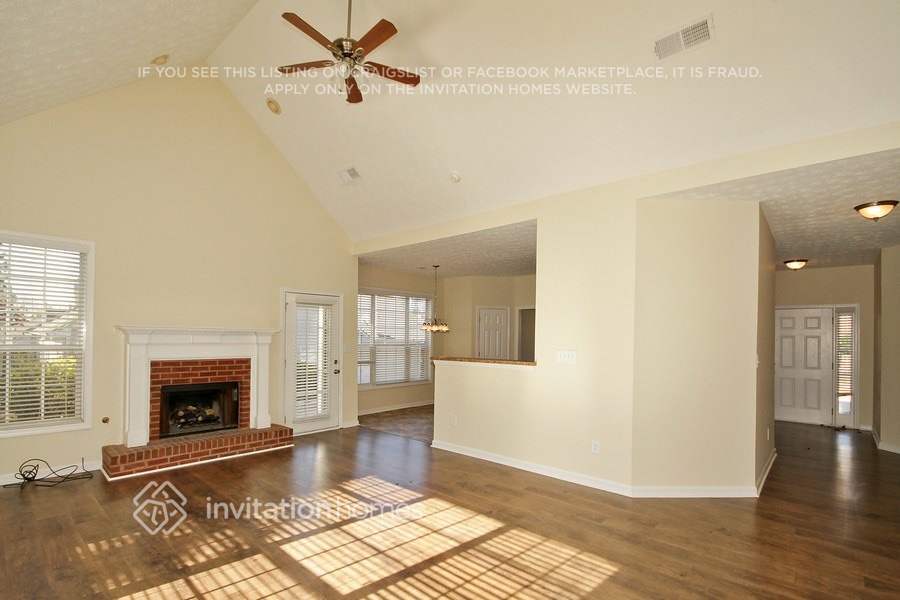 Building Photo - 3170 Goldmist Dr