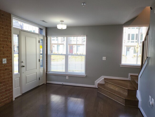 Building Photo - 1438 Wheyfield Dr