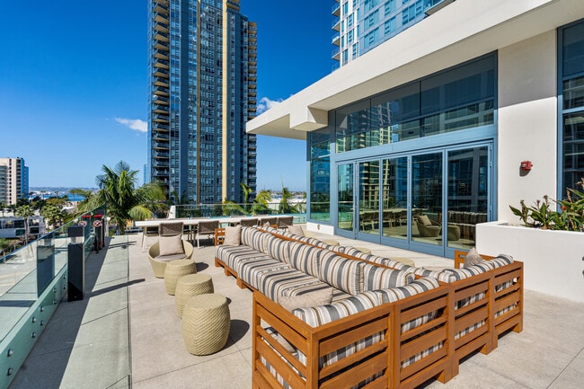 Building Photo - 1388 Kettner Blvd