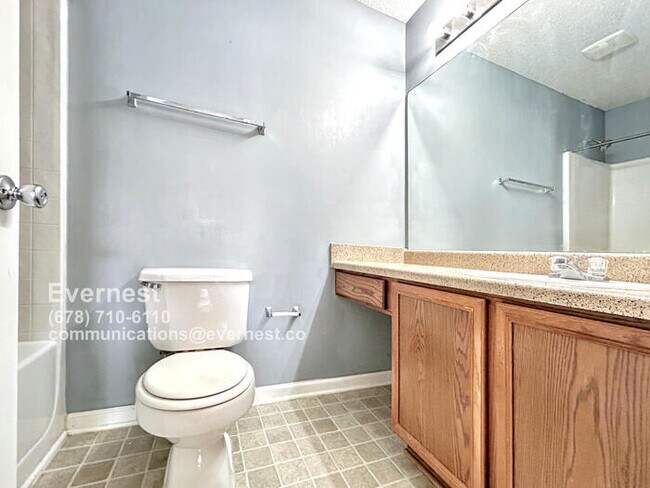 Building Photo - 1406 Bayrose Cir