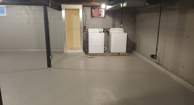 Building Photo - 814 Park Pl