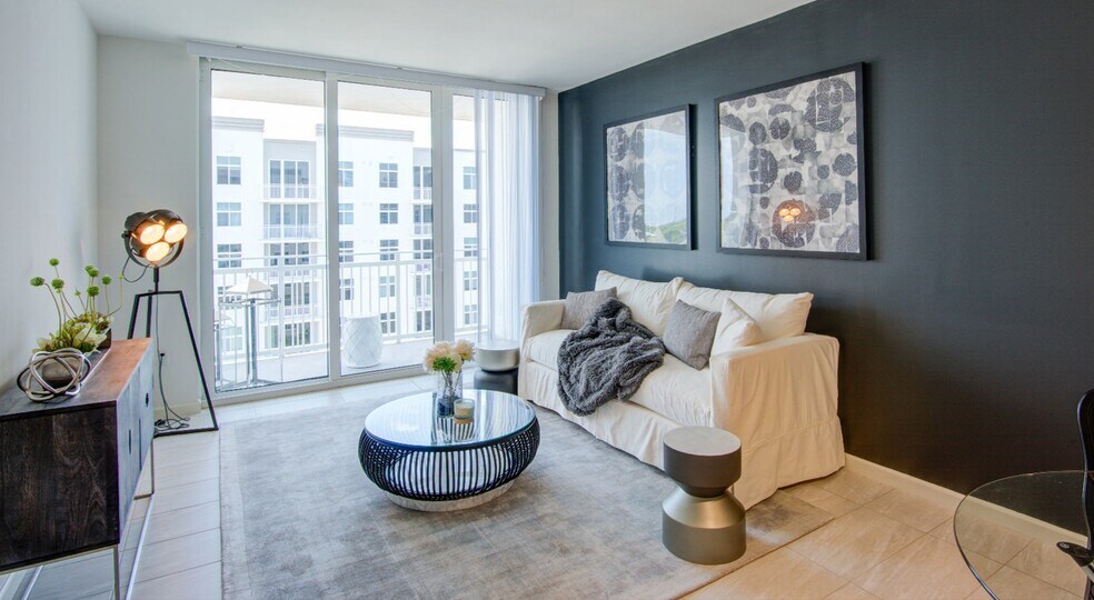 Building Photo - 5955 NW 105th Ct