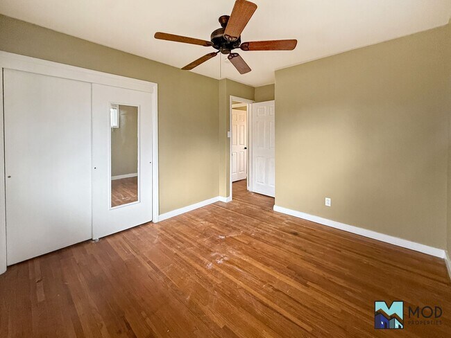 Building Photo - $0 DEPOSIT OPTION!!! CHARMING 3 BED/1 BATH RANCH IN VIRGINIA VILLAGE: HARDWOOD FLOORS, SPACIOUS L...