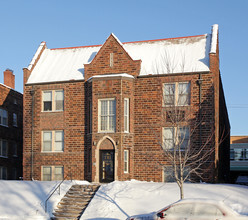 Building Photo - Brownstone on Grand