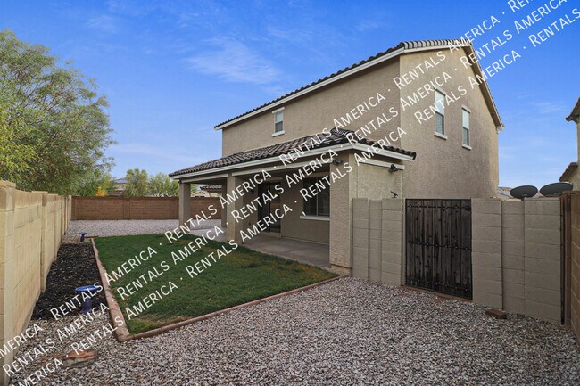 Building Photo - 12114 W Rowel Rd