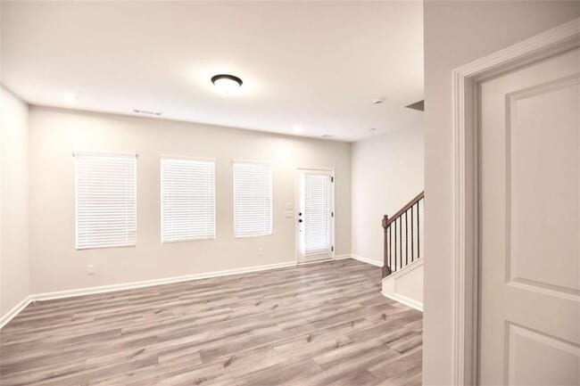 Building Photo - 809 Cameron Trl