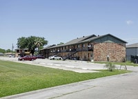 Building Photo - Villas at the Palms