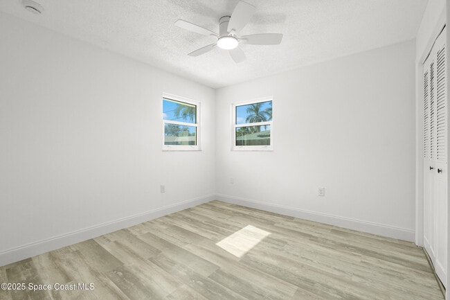 Building Photo - 1445 Mercury St