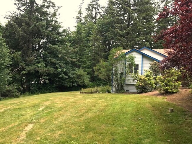 Building Photo - 3bd/2ba Woodinville Home