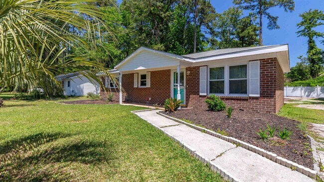 Building Photo - 4070 Long Line Ln