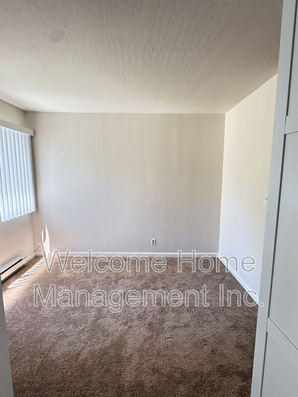 Building Photo - 1571 Alvarado Ave