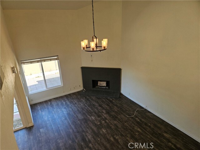 Building Photo - 19072 E Country Hill Ln