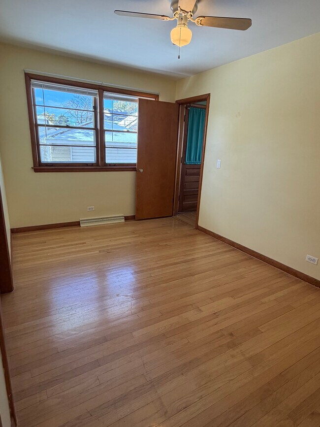 Building Photo - 970 Saylor Ave